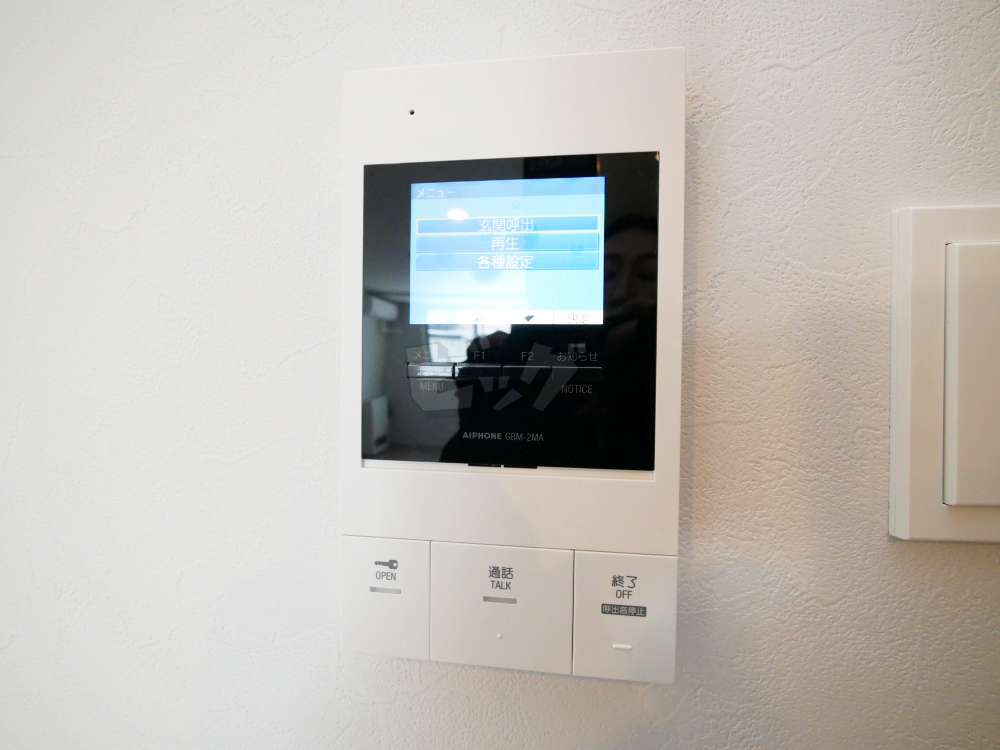 インターホン