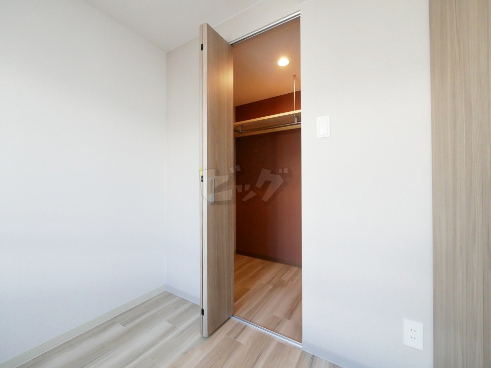 ウォークインクローゼット