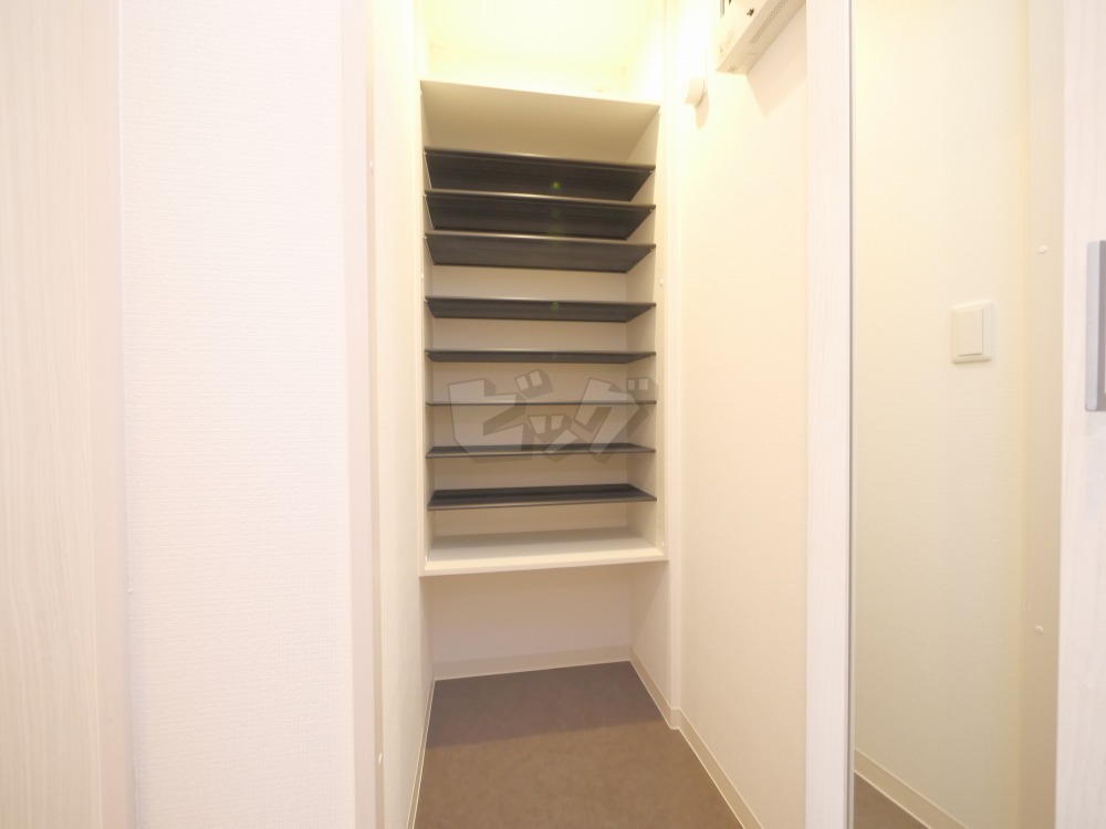 玄関収納