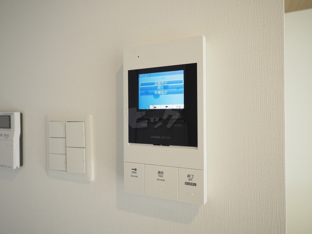 インターホン