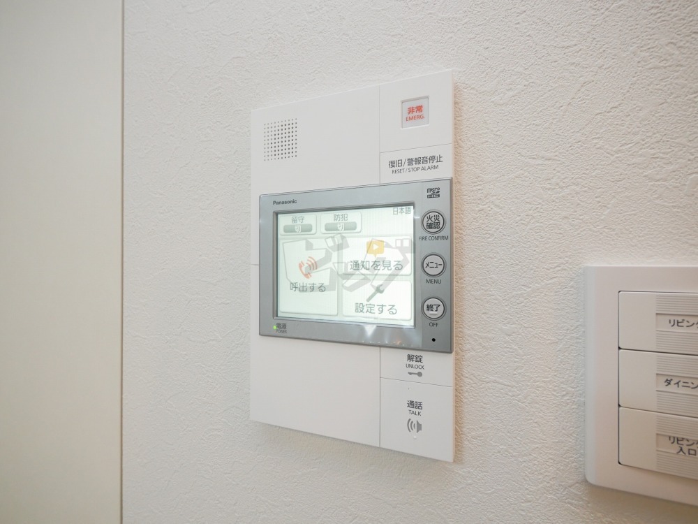 インターホン