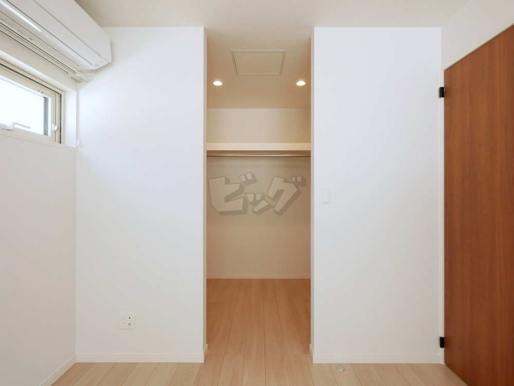 ウォークインクローゼット