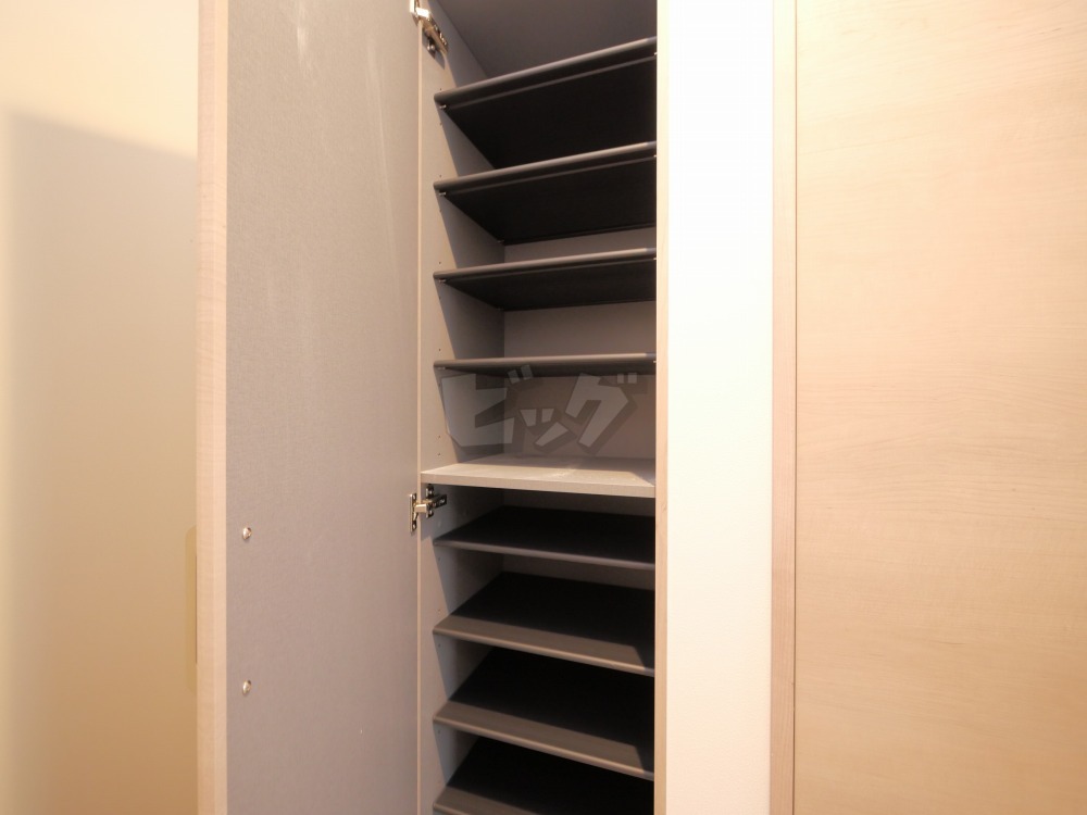 玄関収納