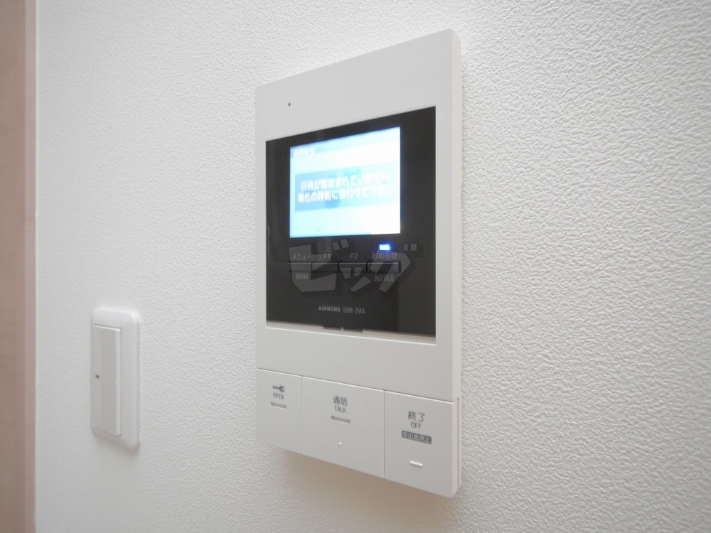 インターホン