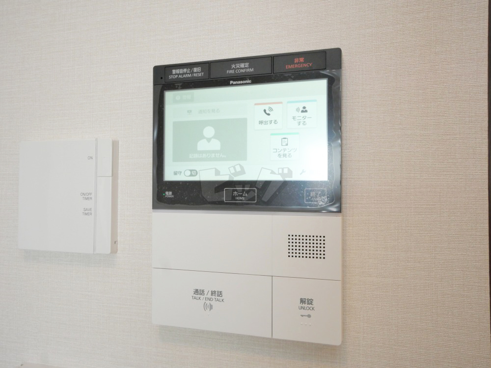 インターホン