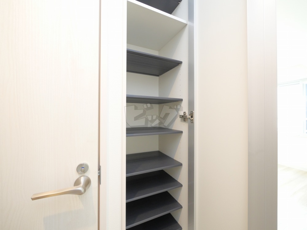 玄関収納