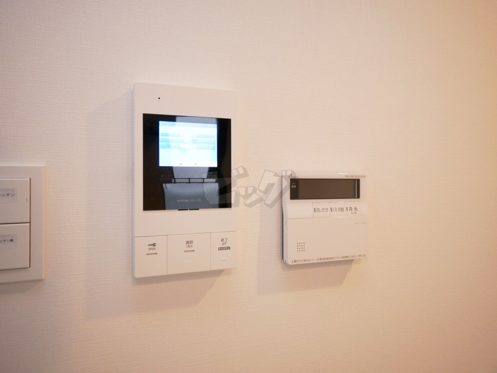 インターホン