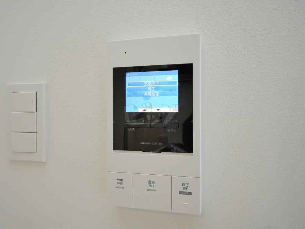 インターホン