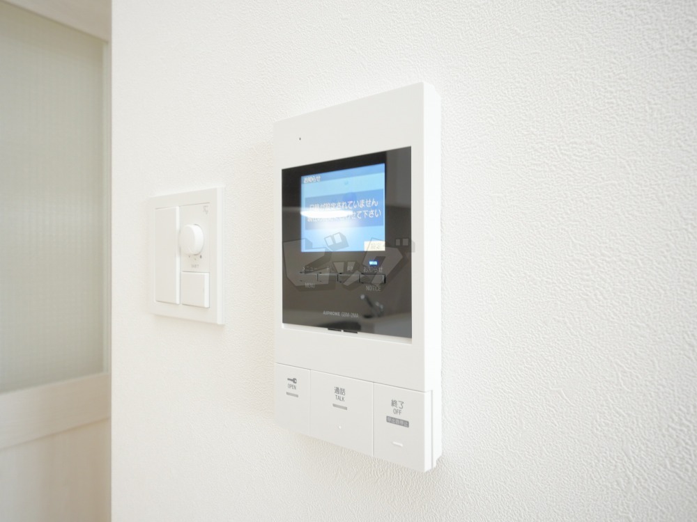 インターホン