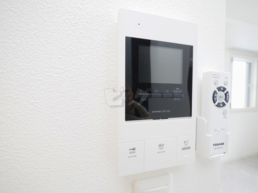 インターホン