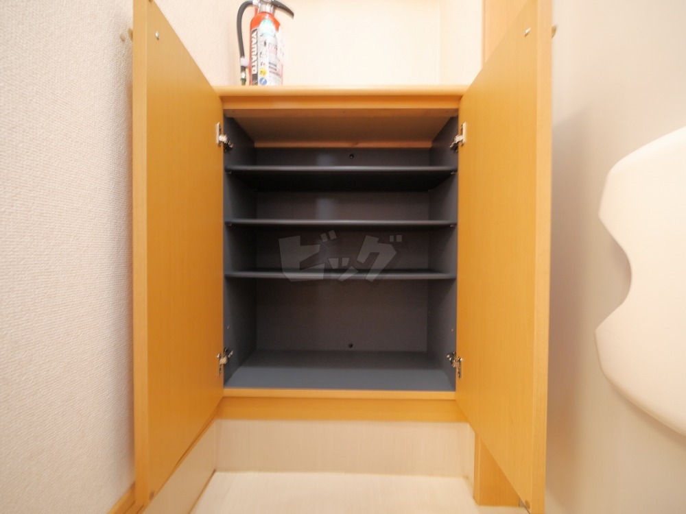 玄関収納