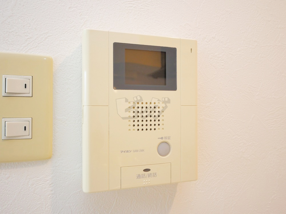 インターホン
