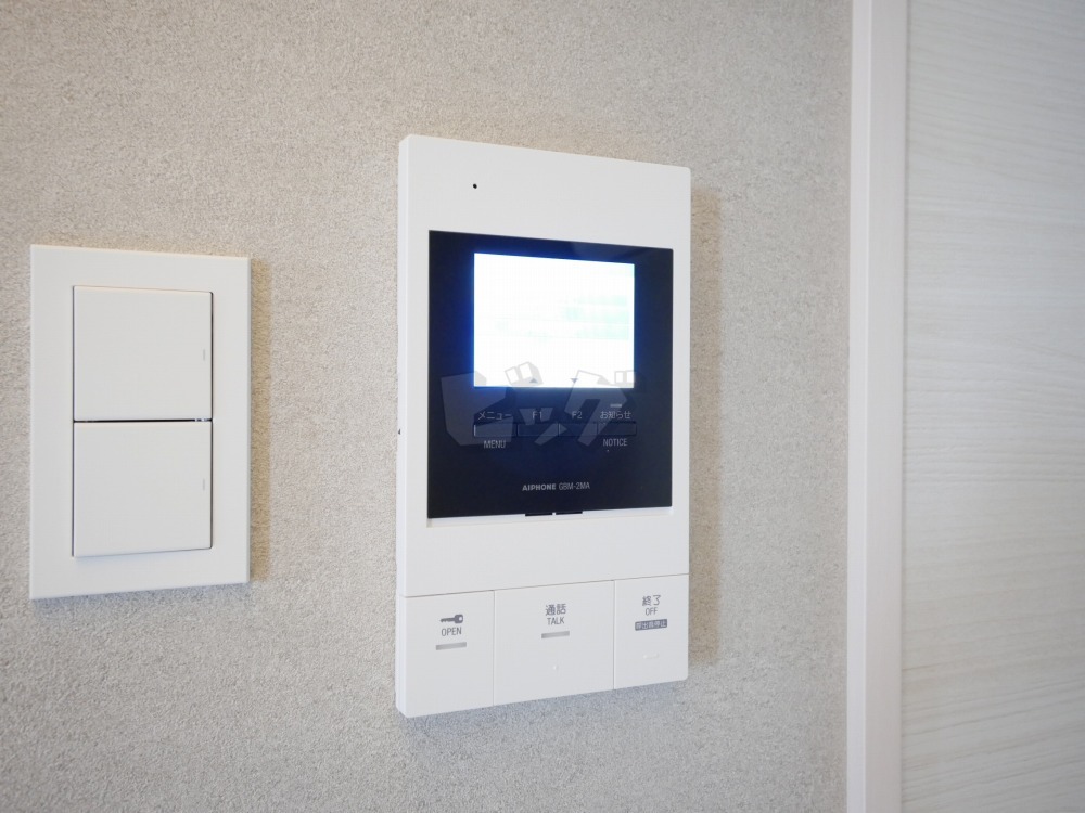 インターホン