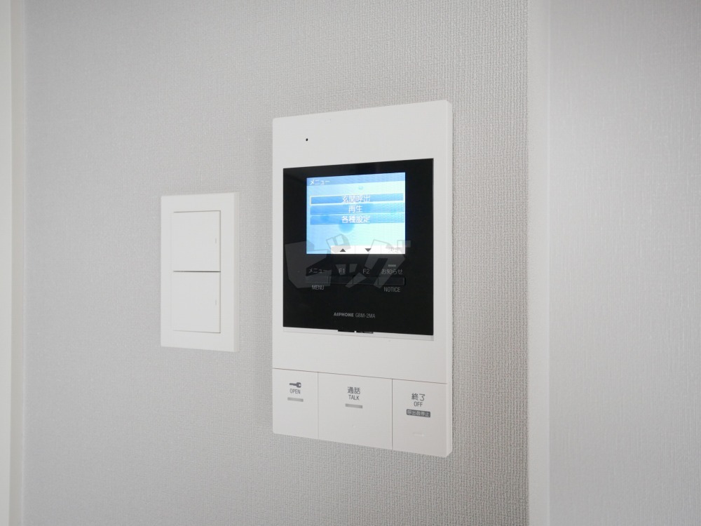 インターホン