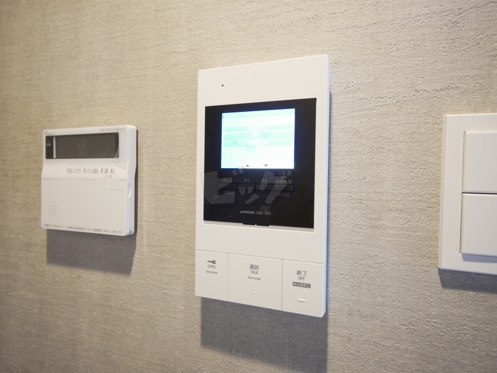 インターホン