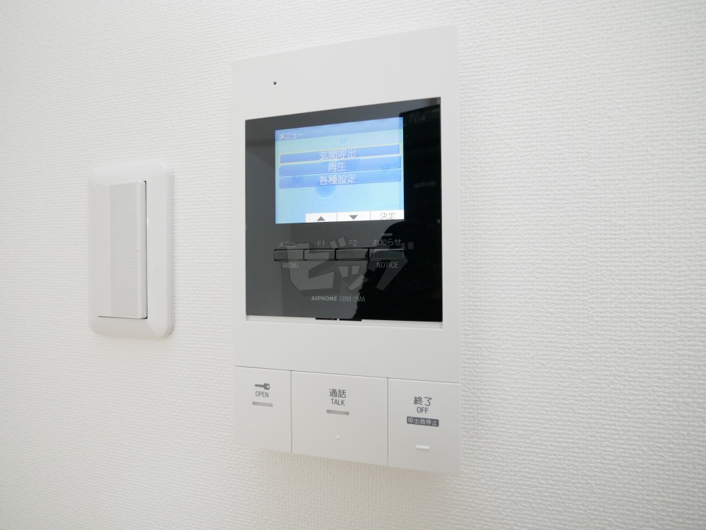 インターホン