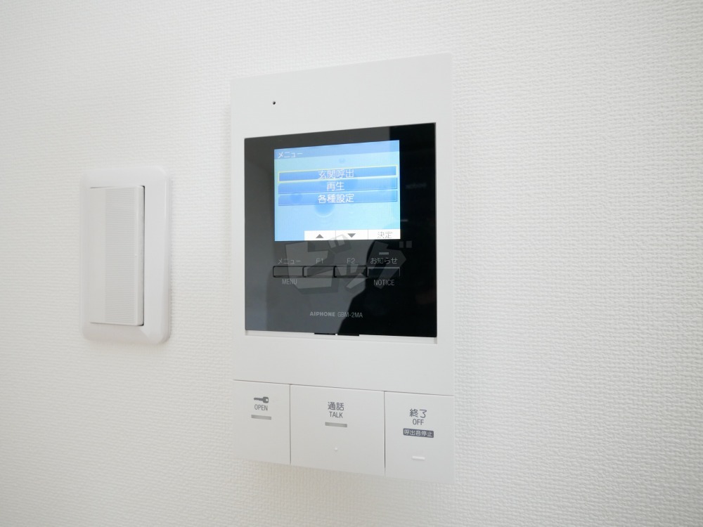 インターホン