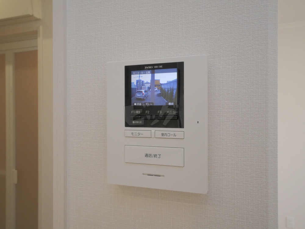 インターホン