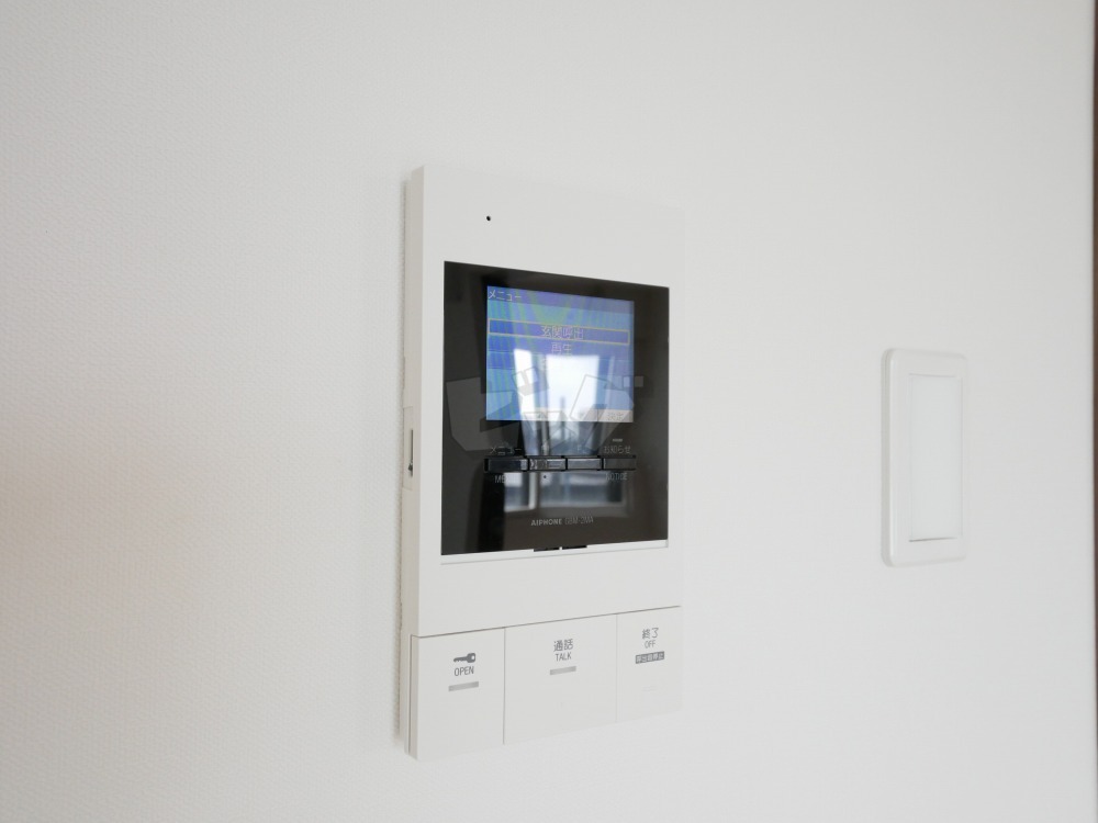 インターホン