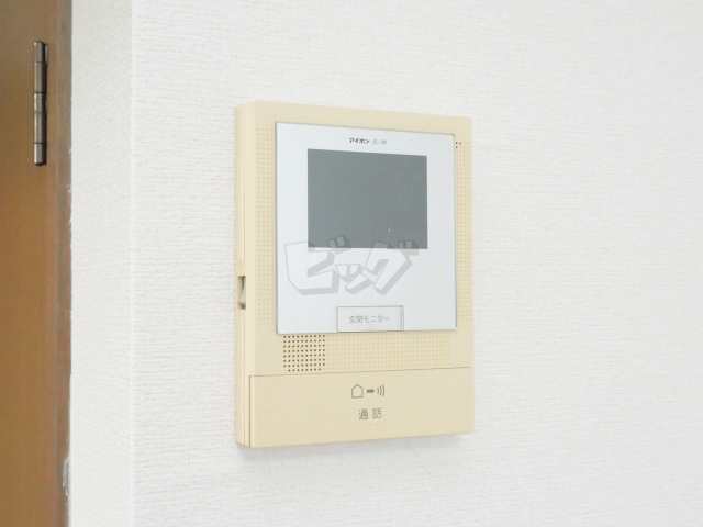 インターホン