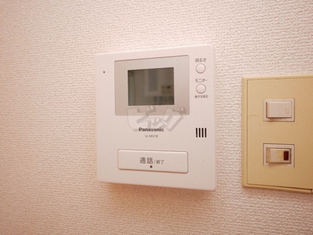 インターホン