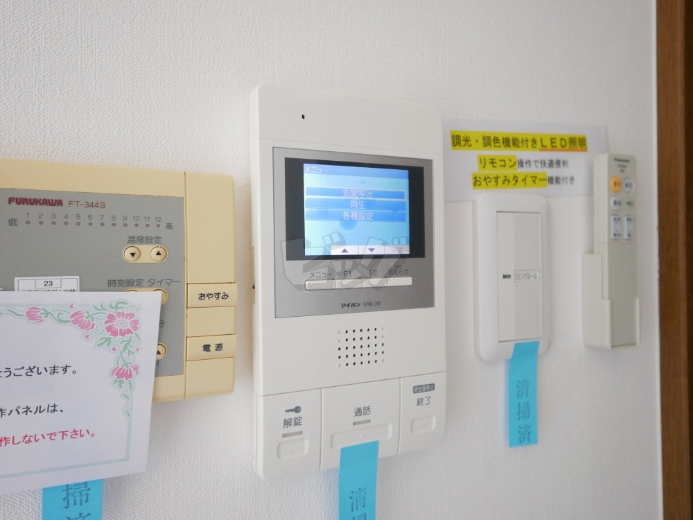 インターホン