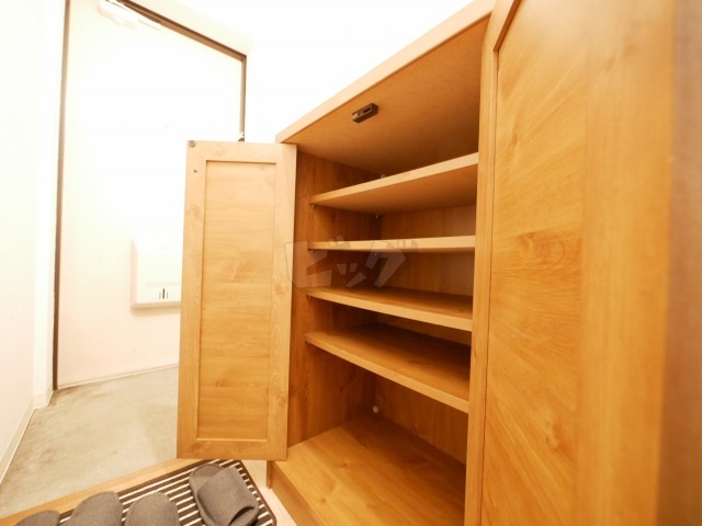 玄関収納