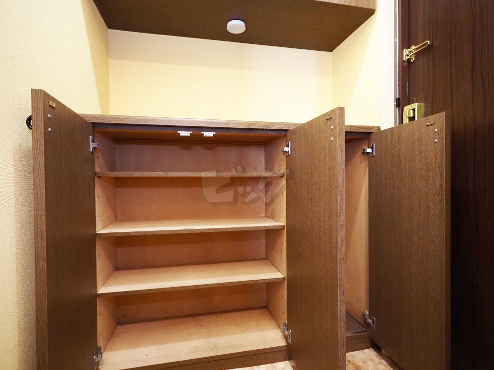 玄関収納