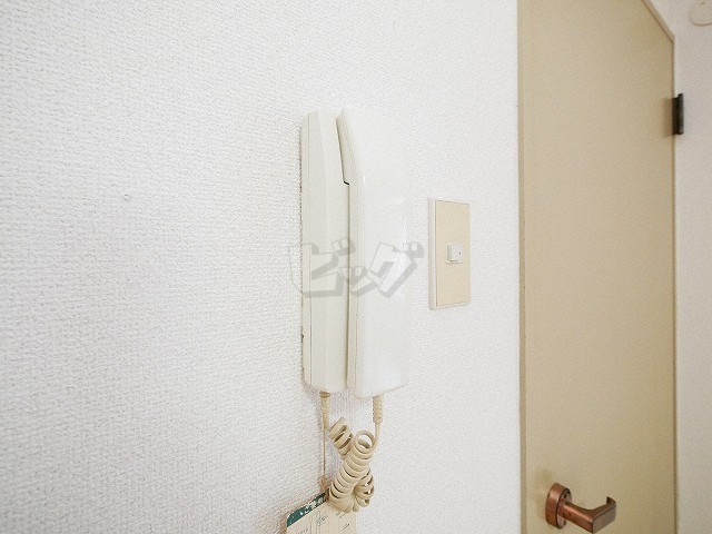 インターホン
