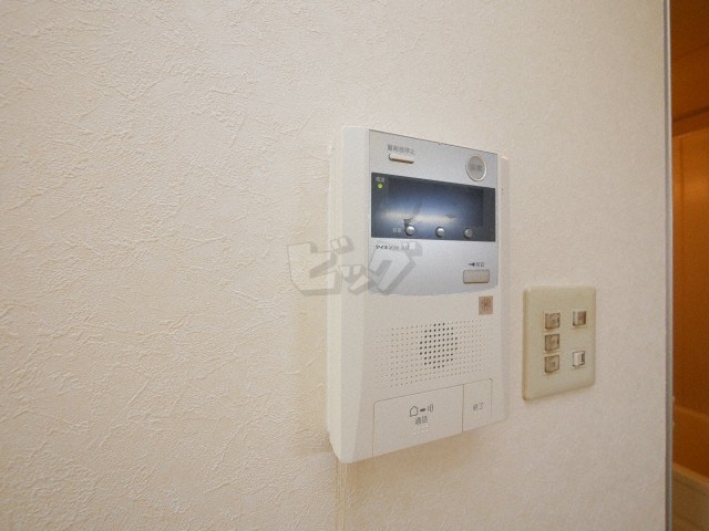 インターホン