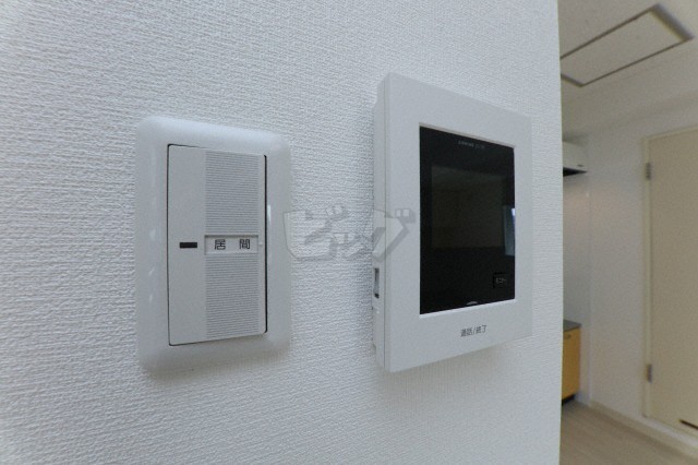 インターホン