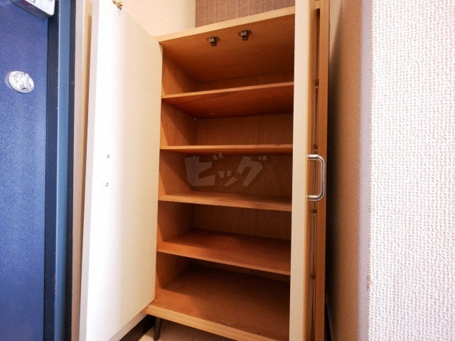 玄関収納