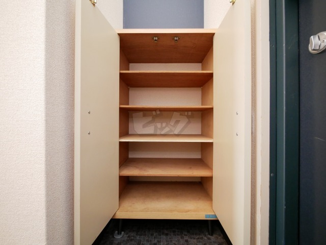 玄関収納
