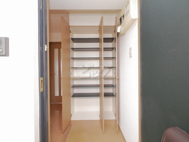 玄関収納