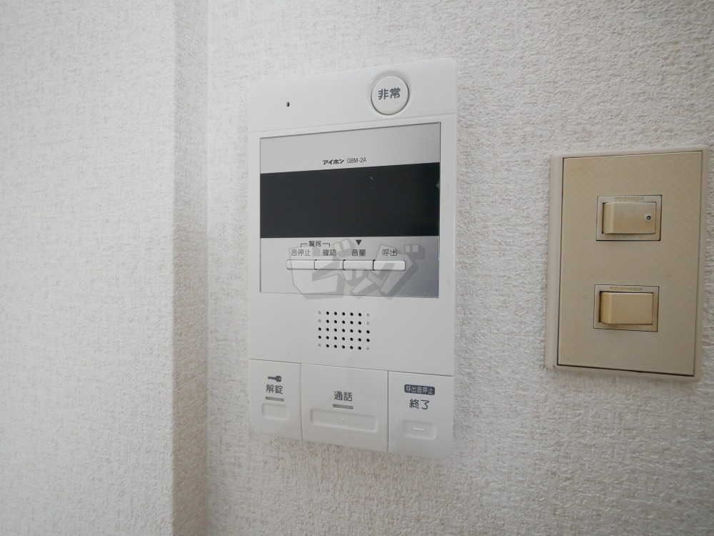 インターホン