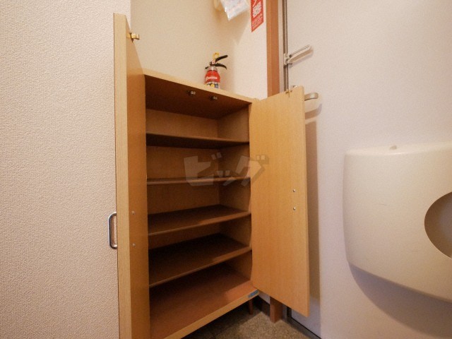 玄関収納