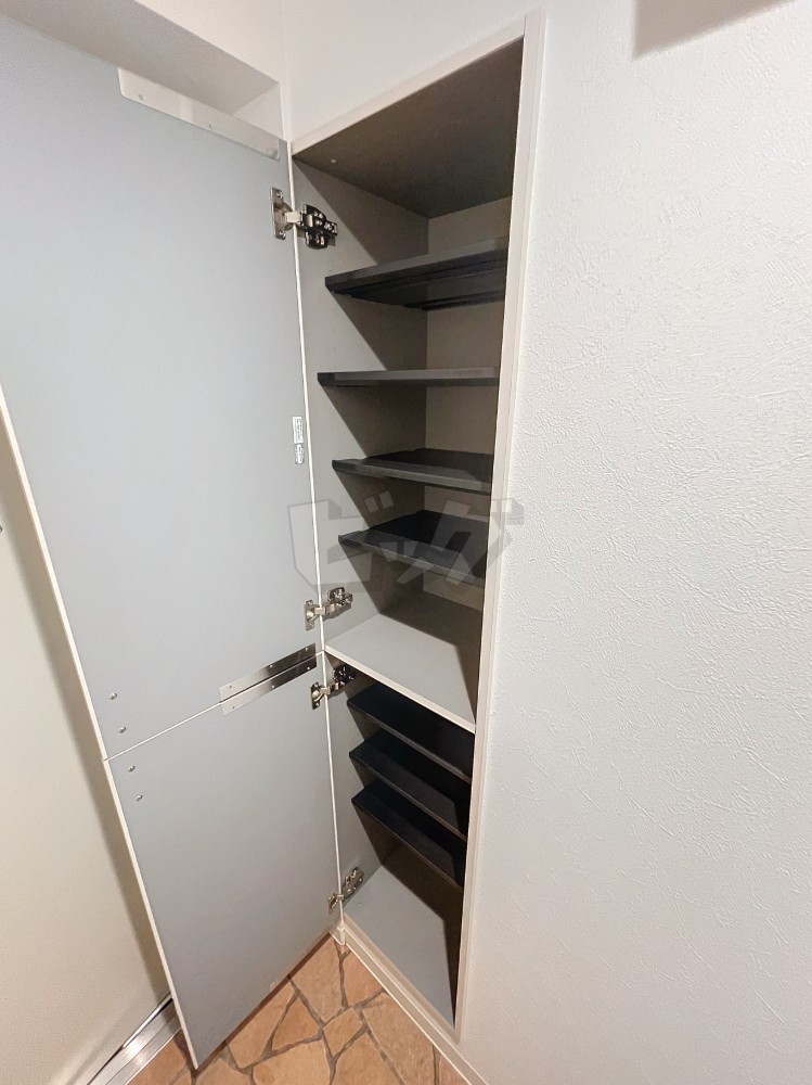 玄関収納