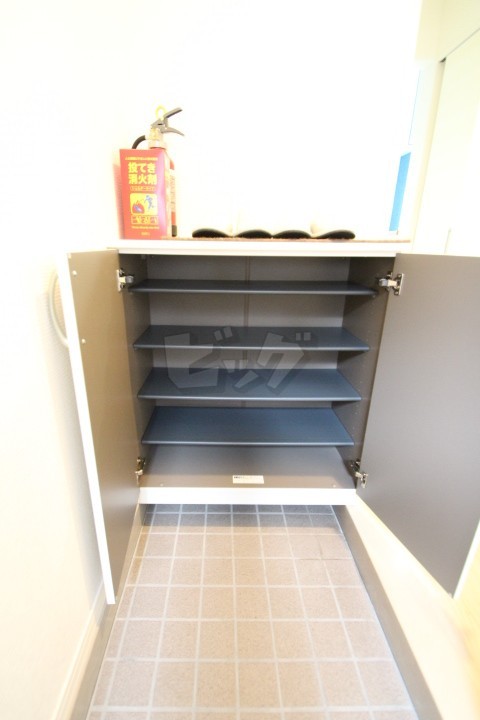 玄関収納
