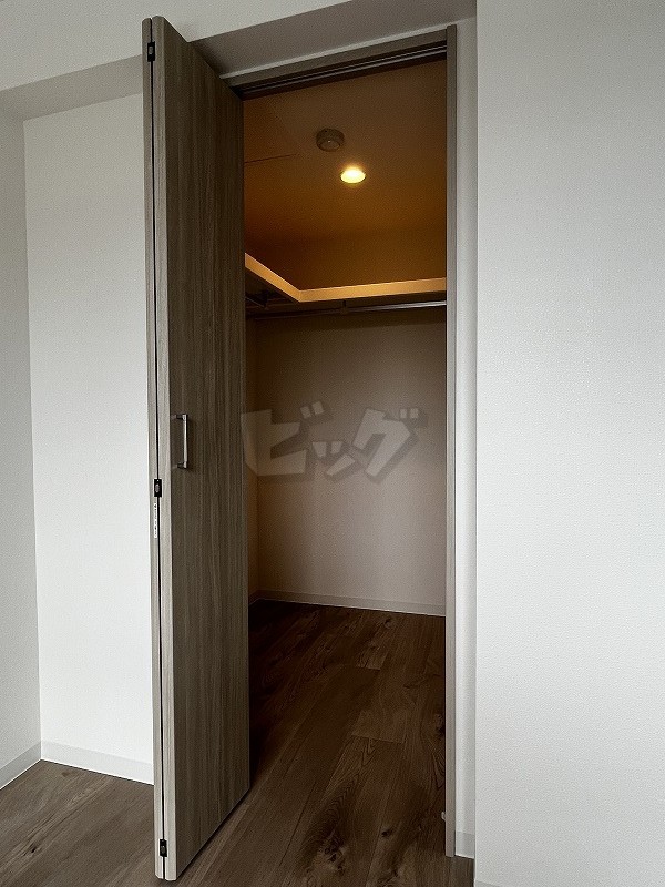 ウォークインクローゼット