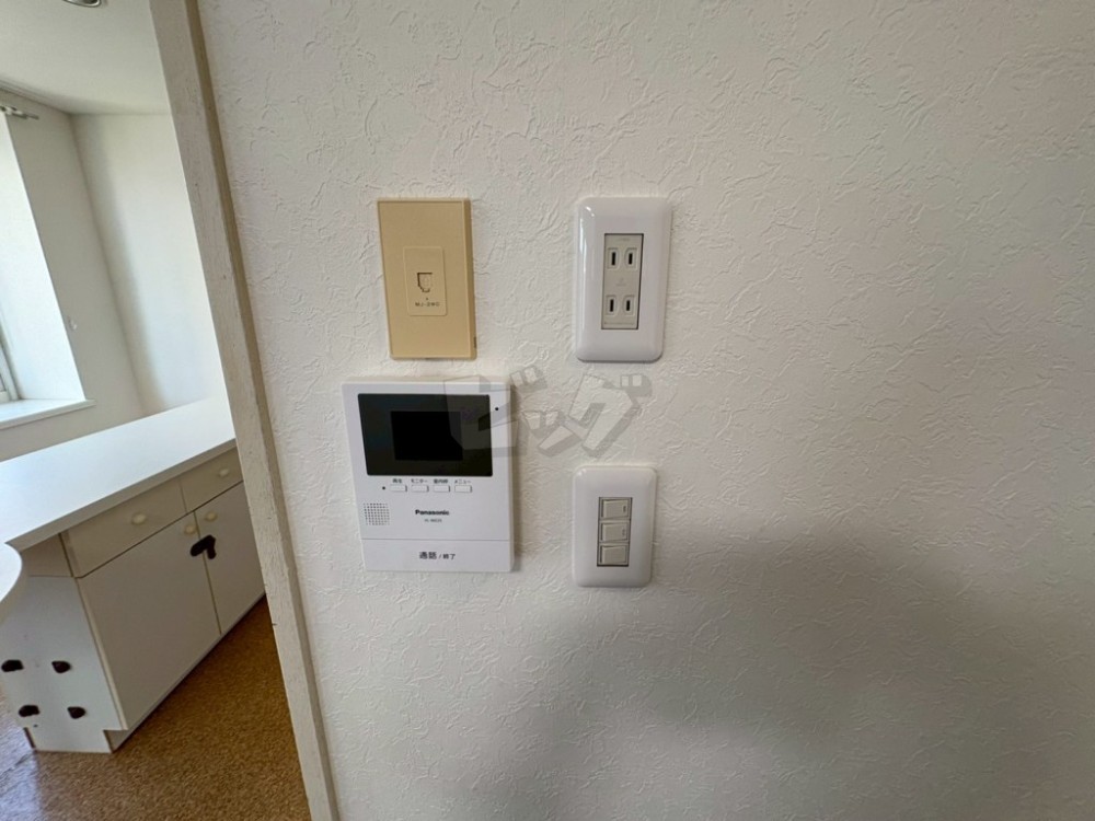 インターホン