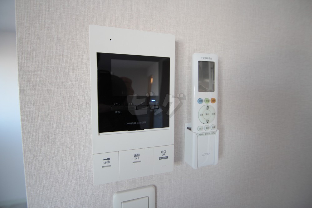 インターホン