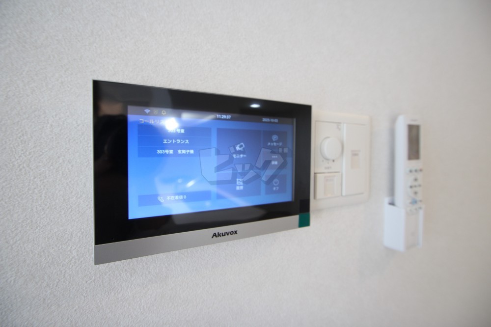インターホン