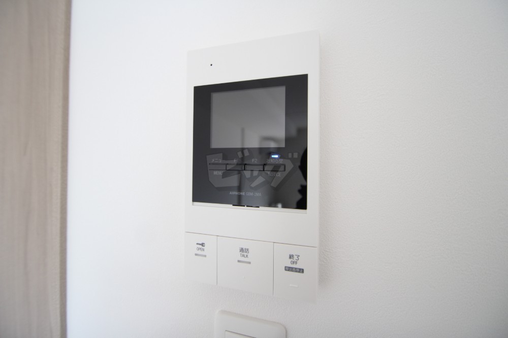インターホン