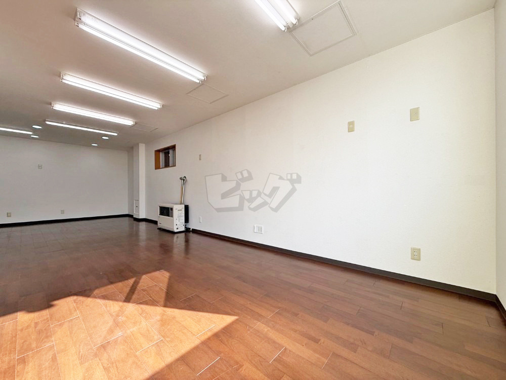 テナントフロア