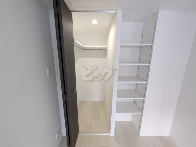 ウォークインクローゼット