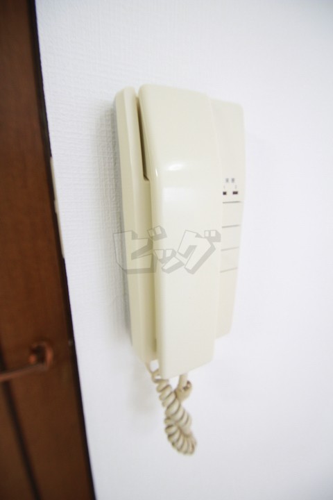 インターホン