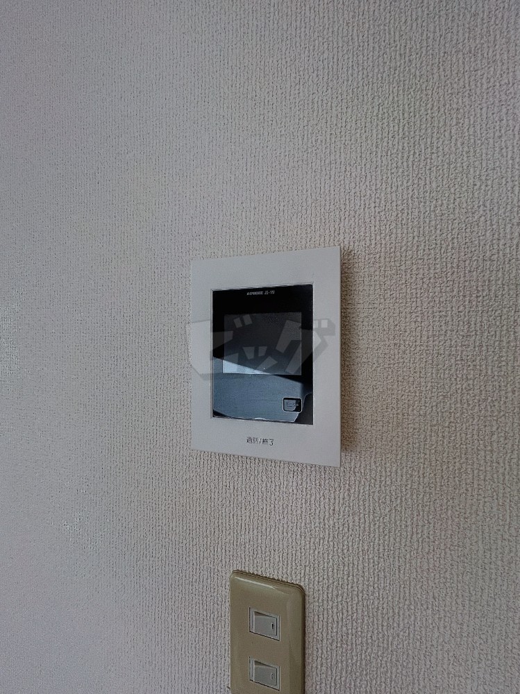 インターホン