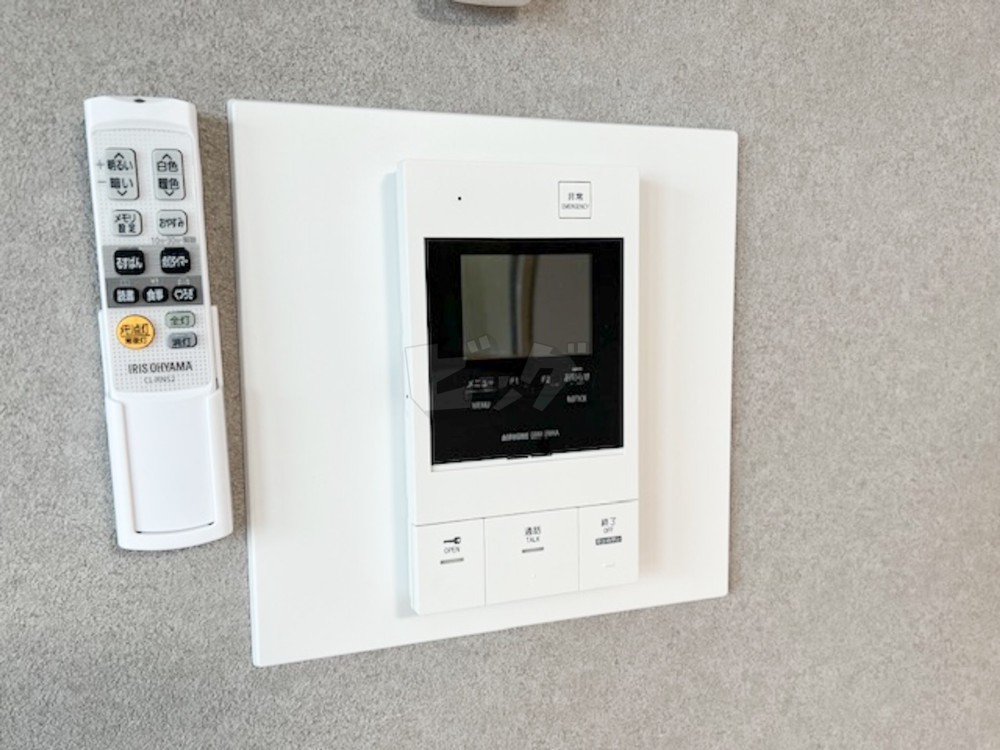 インターホン