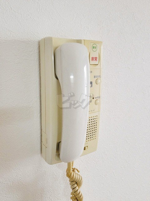 インターホン