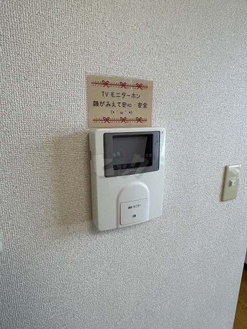 インターホン